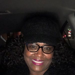 Meet your Posher, Tonia